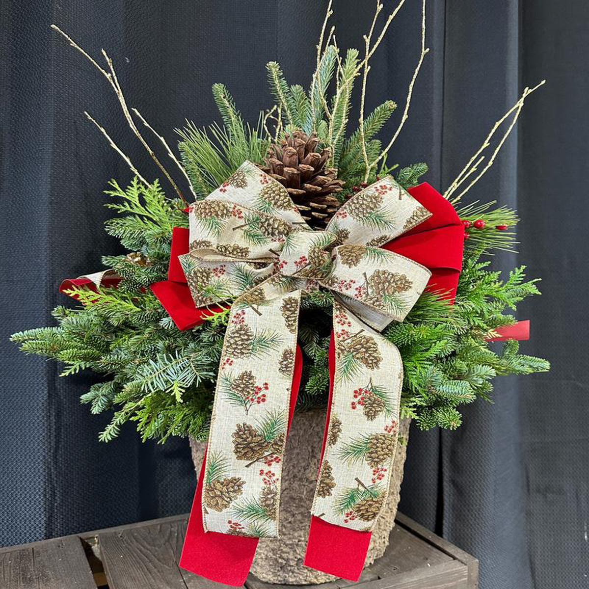 12 Decorated Pinecone Fiber Pot (Xmas)