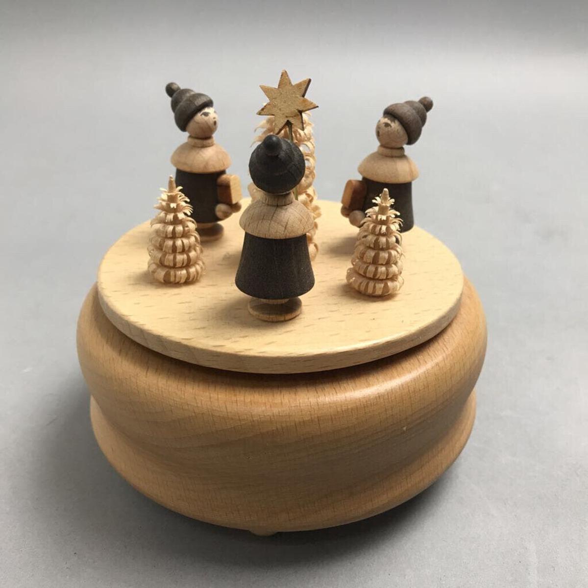 Wooden Music Box Carolers