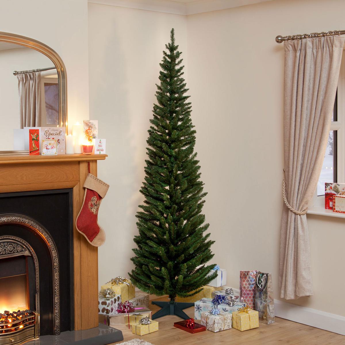 120cm (4ft) Norway Spruce Slim Tree Green with 168 Tips