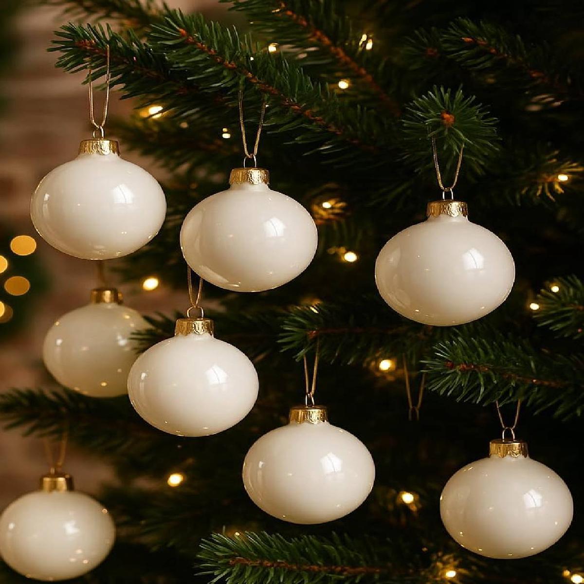 White Glass Christmas Tree Ball with Wool 6cm