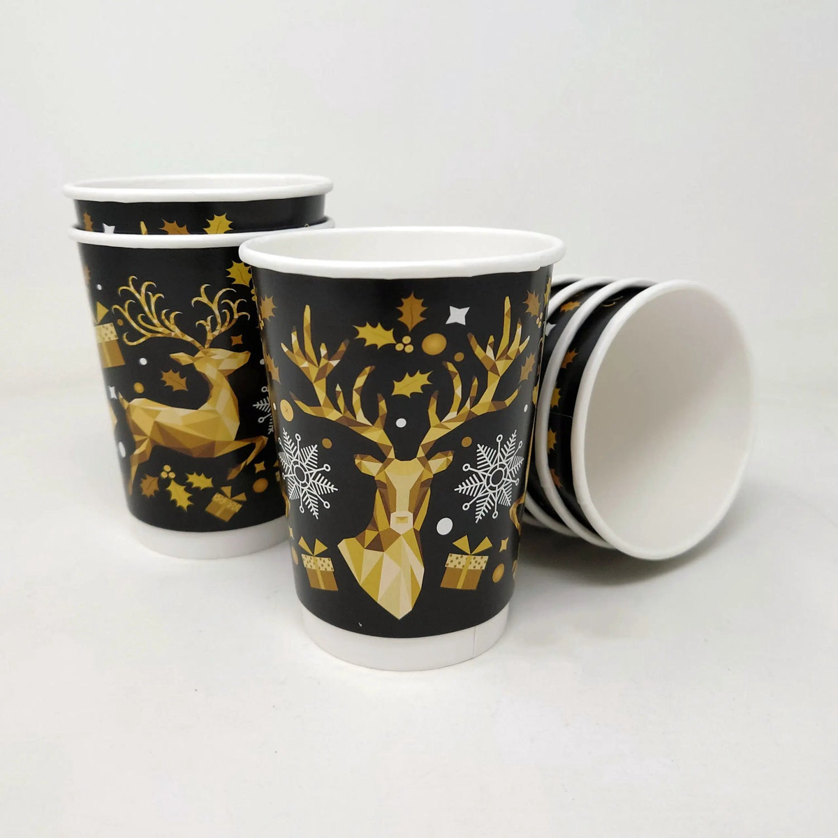 Christmas Reindeer Coffee Cups 12oz - 500pk