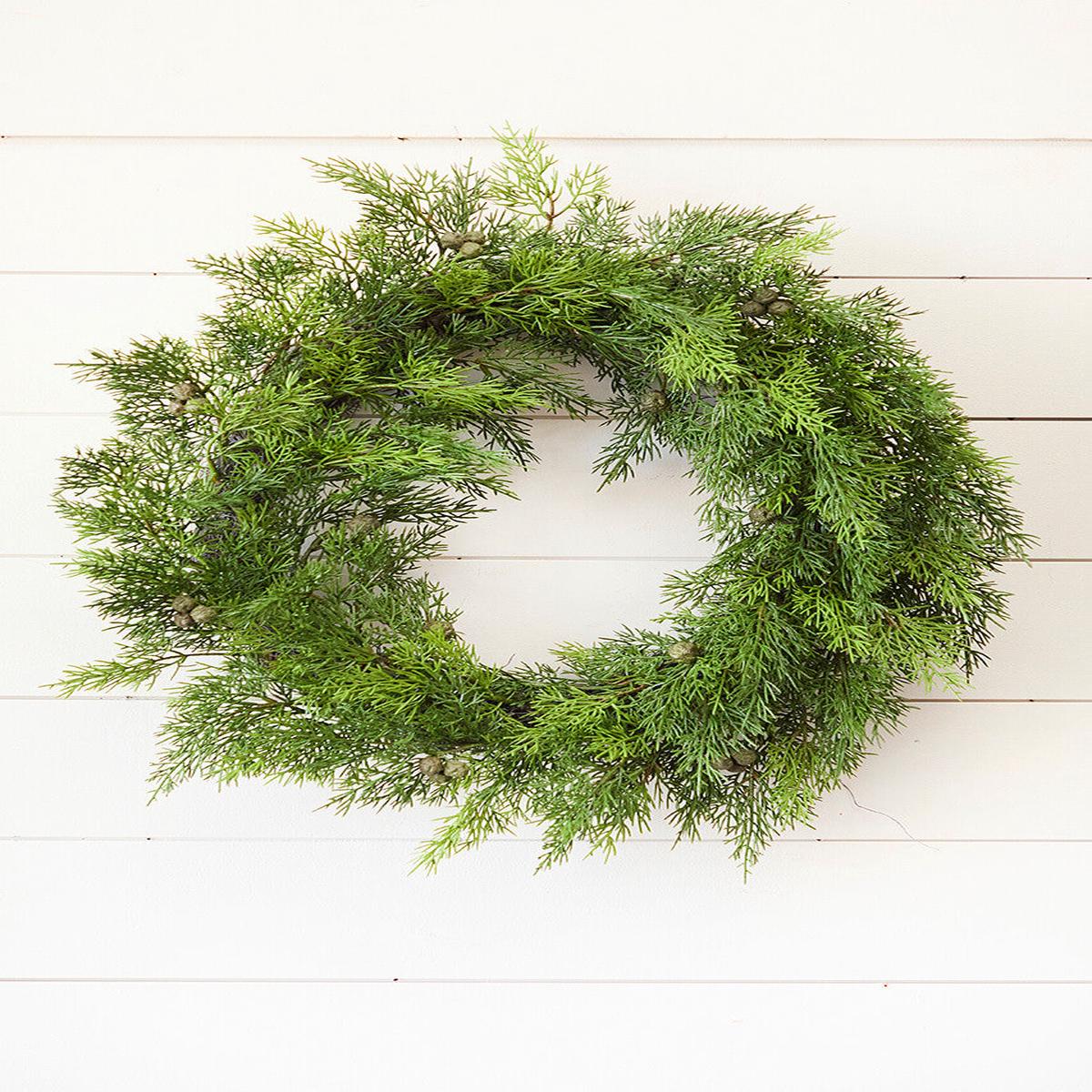 18 Inchi Cypress Berry Wreath Christmas Greenery Holiday Door Decor