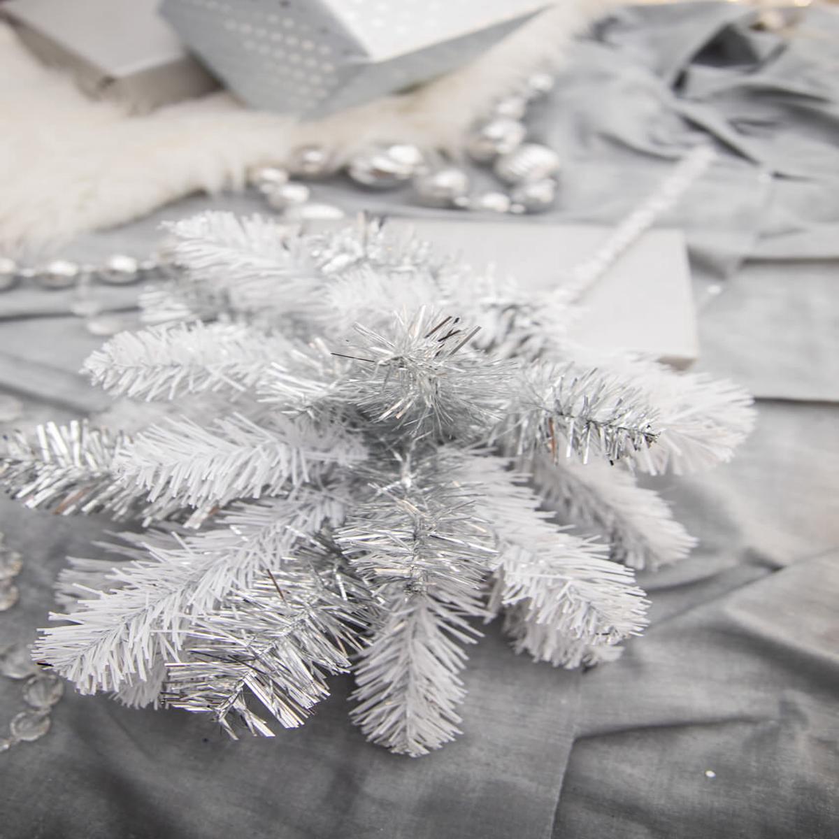 21 Inch Caprico PVC Spray - Silver & White