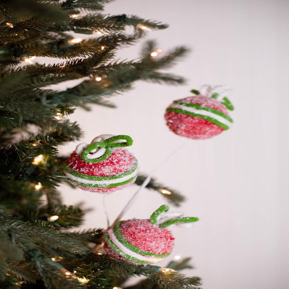 22 Inch Frosted Ball Spray  Red, Green, White
