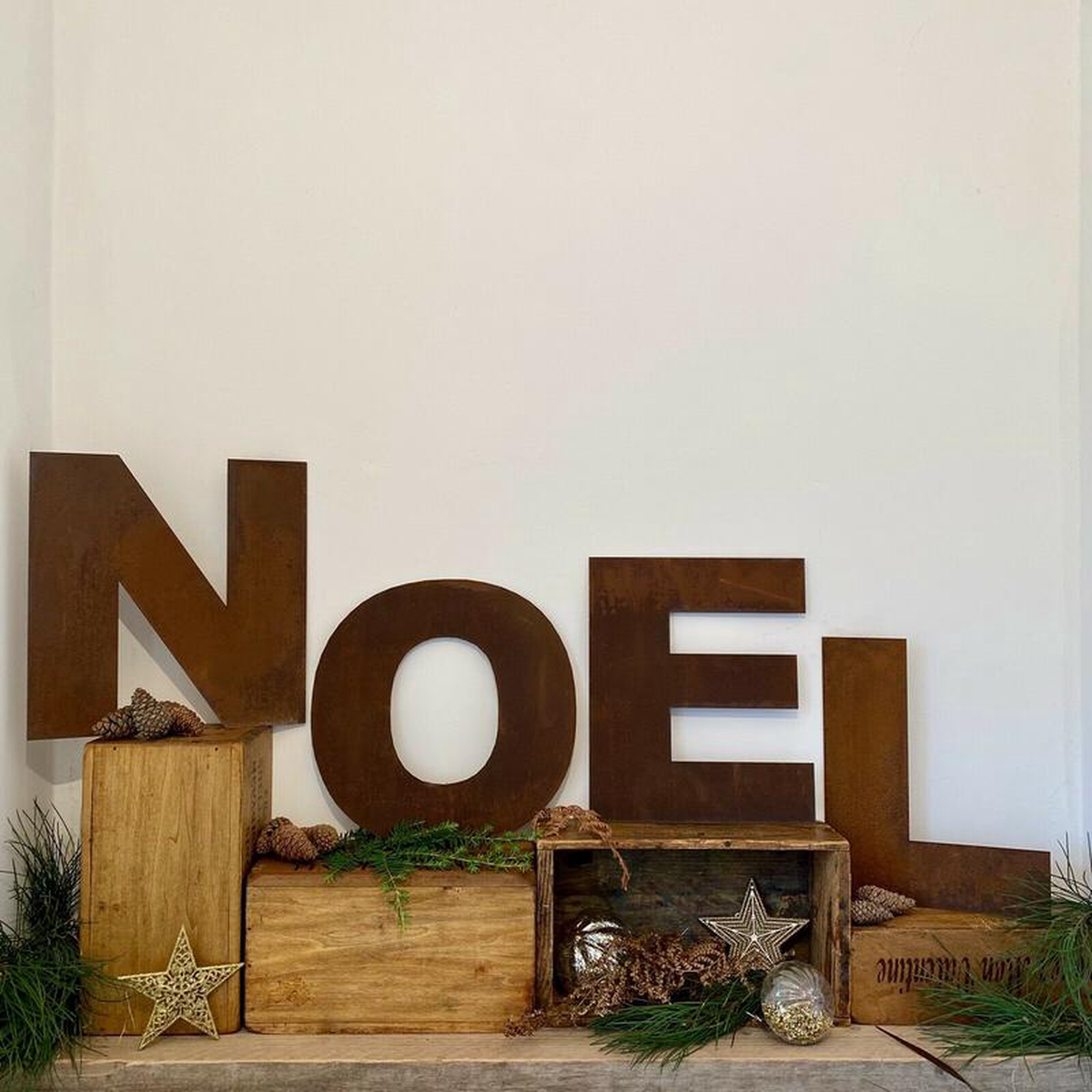 NOEL Christmas Mantle Fireplace Decoration Rusty 128221 Tall Fat Font Metal Letters