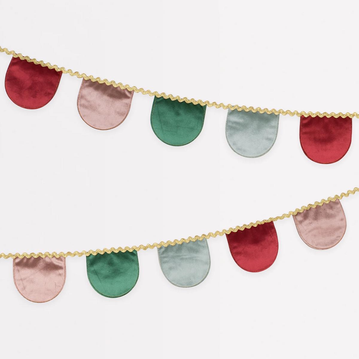 Velvet Scallop Garland