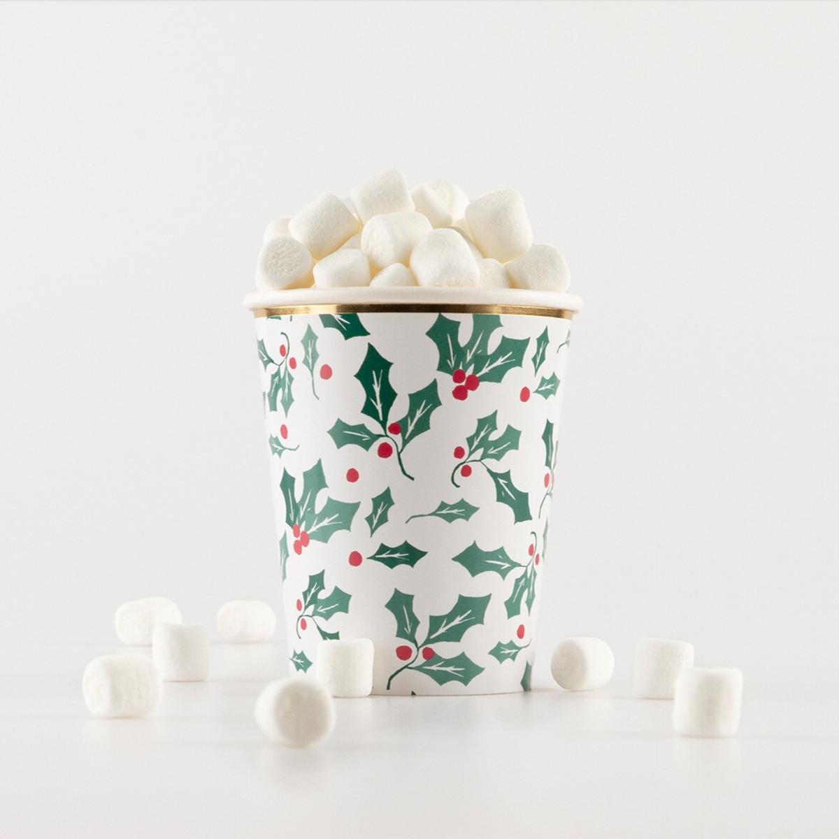 Holly Pattern Cups
