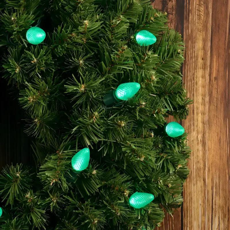 25 C7 Green LED Christmas Lights, 8