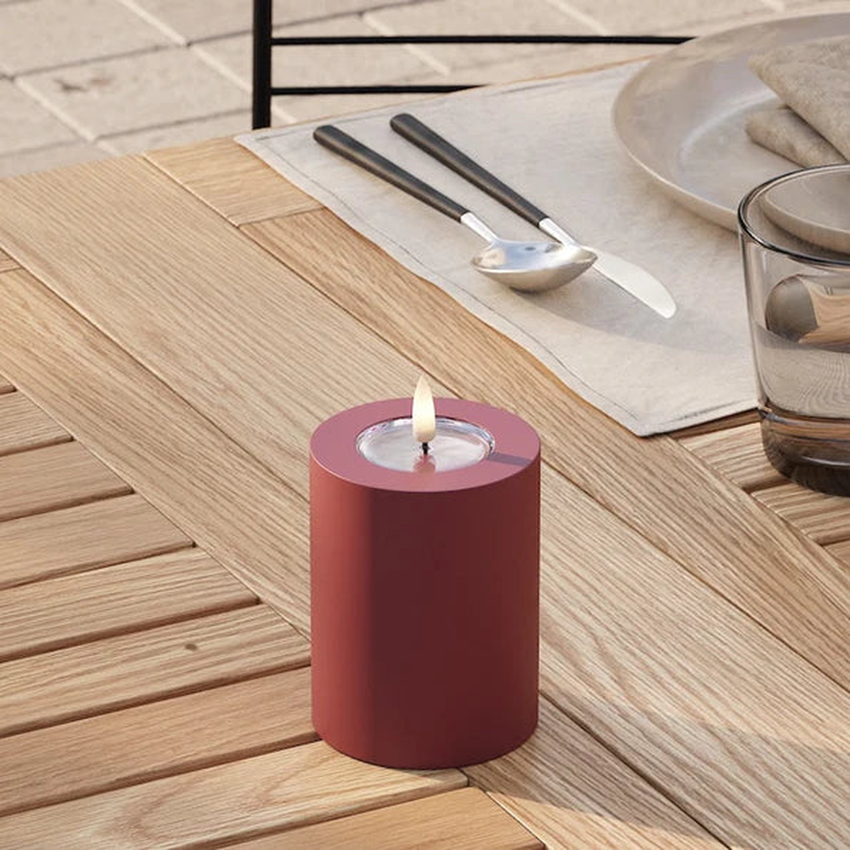 Bordeaux LED Candle 7.5 x 10 cm