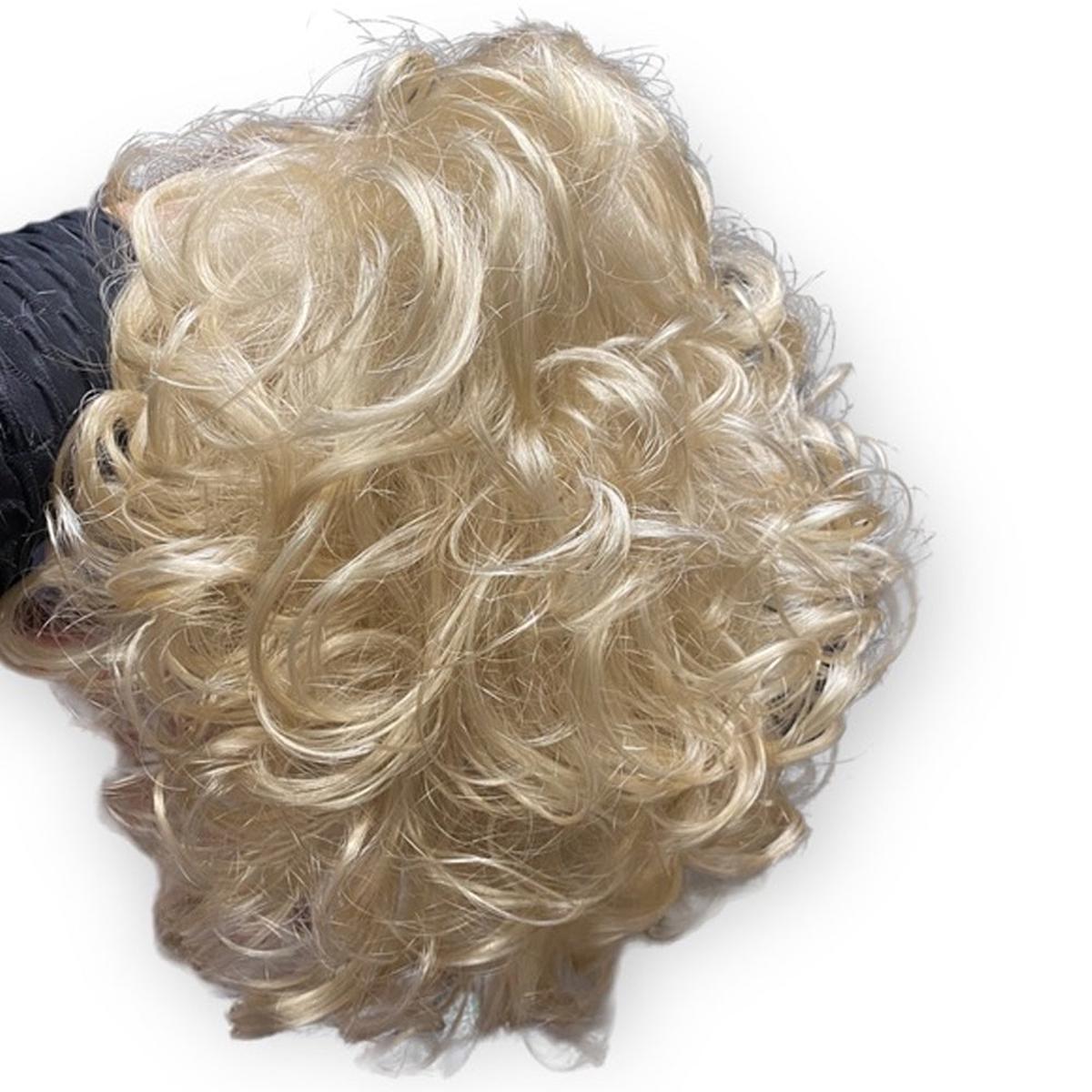 Short Blonde Hair